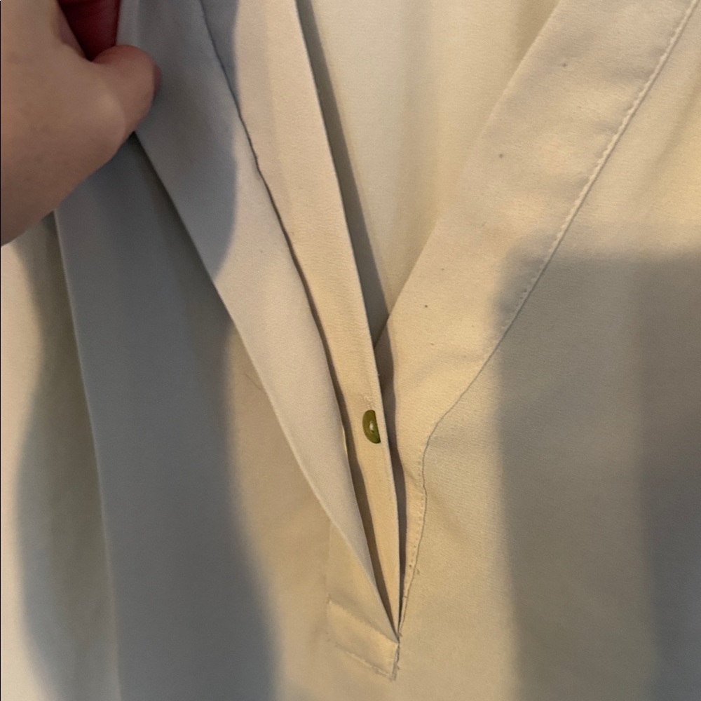 Violet & Claire Women's Taupe Blouse - Picture 3 of 4
